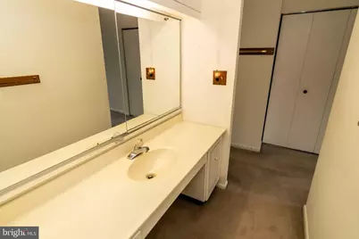 987 Putnam Boulevard, Wallingford, PA 19086 - Photo 17