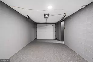 1300 Rainer Rd, Brookhaven, PA 19015 - Photo 29