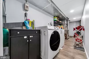 945 Fariston Dr, Drexel Hill, PA 19026 - Photo 29