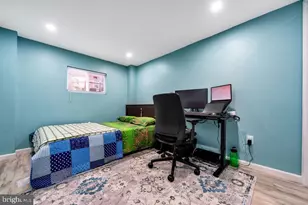 945 Fariston Dr, Drexel Hill, PA 19026 - Photo 25