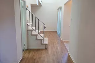 109 Village Chatham, Ardmore, PA 19003 - Photo 9