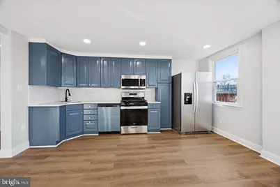 274 N Oak Ave, Clifton Heights, PA 19018 - Photo 1