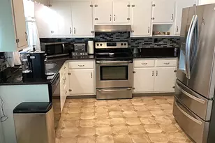 120 Hunt Club Ln, Newtown Square, PA 19073 - Photo 3