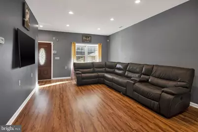 2008 W Union Street, Chester, PA 19013 - Photo 3