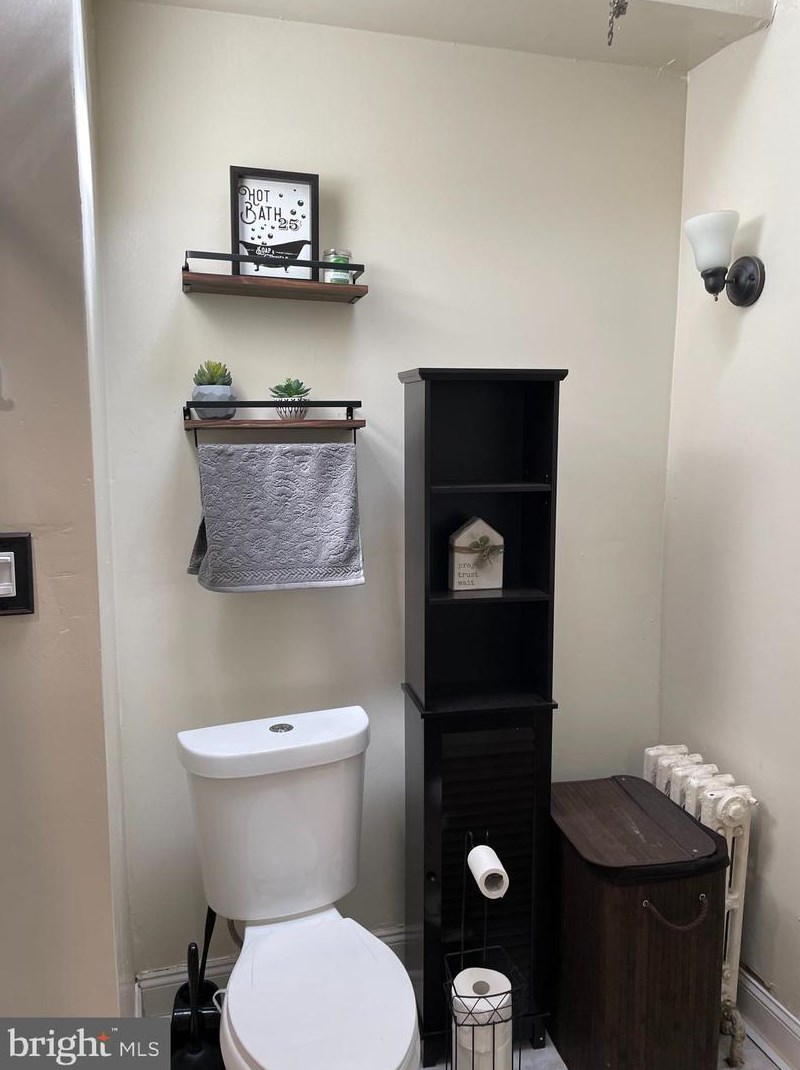 129 Springton Rd, Upper Darby PA  19082-4808 exterior