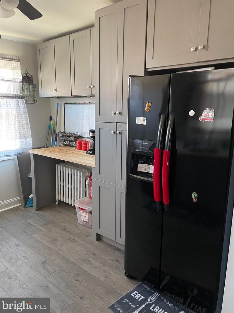 129 Springton Rd, Upper Darby PA  19082-4808 exterior