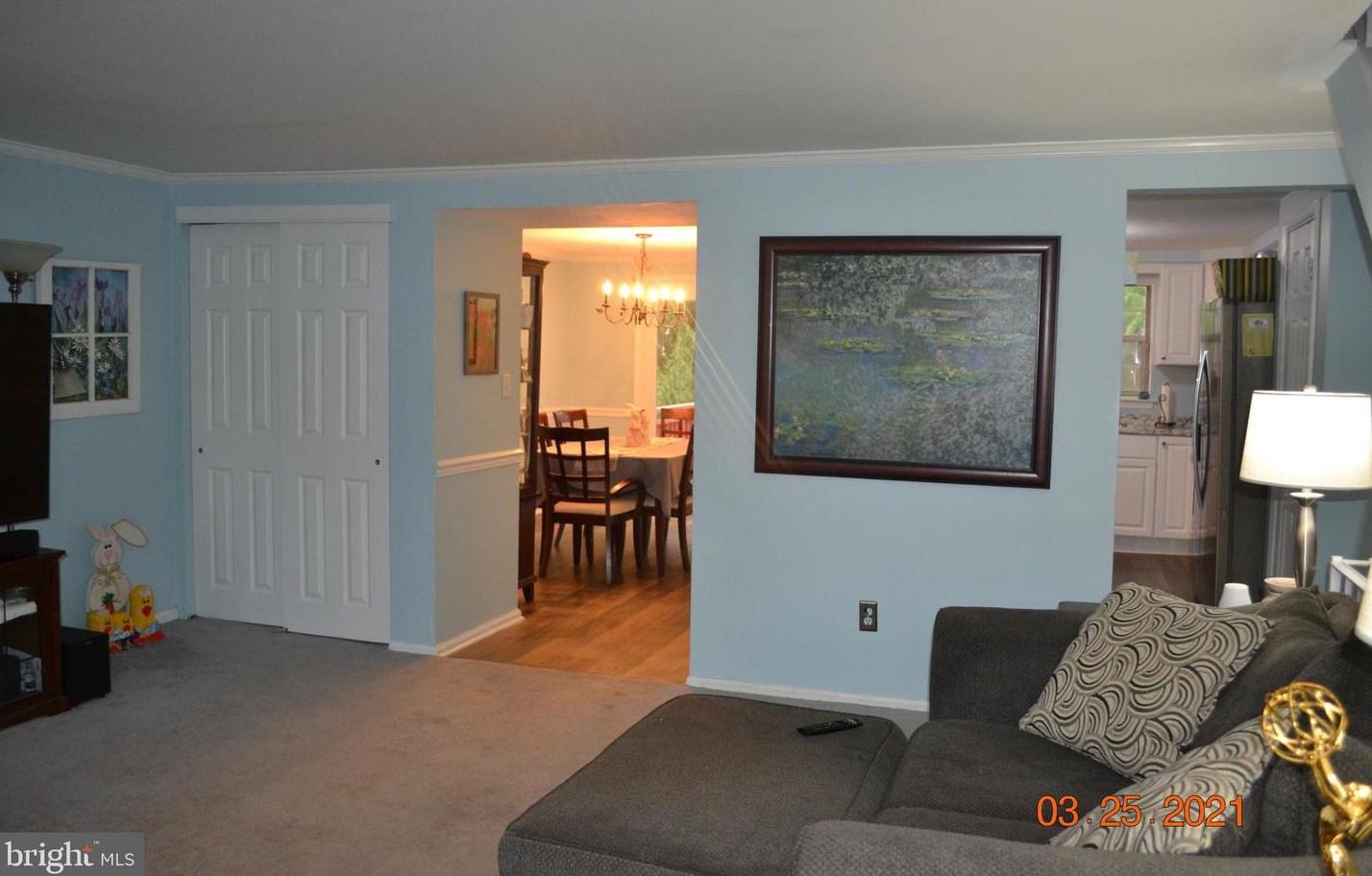 47 Colonial Cir, Chester PA  19014-1759 exterior