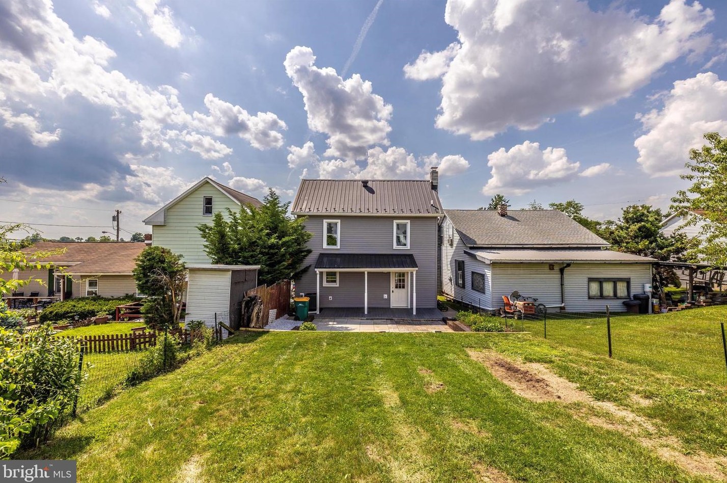 617 Maple St, Roadside PA  17268-2227 exterior