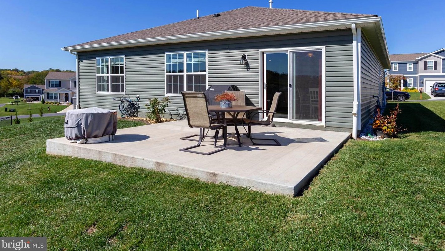 10822 Ridge Crest Dr, Roadside PA  17268-7606 exterior