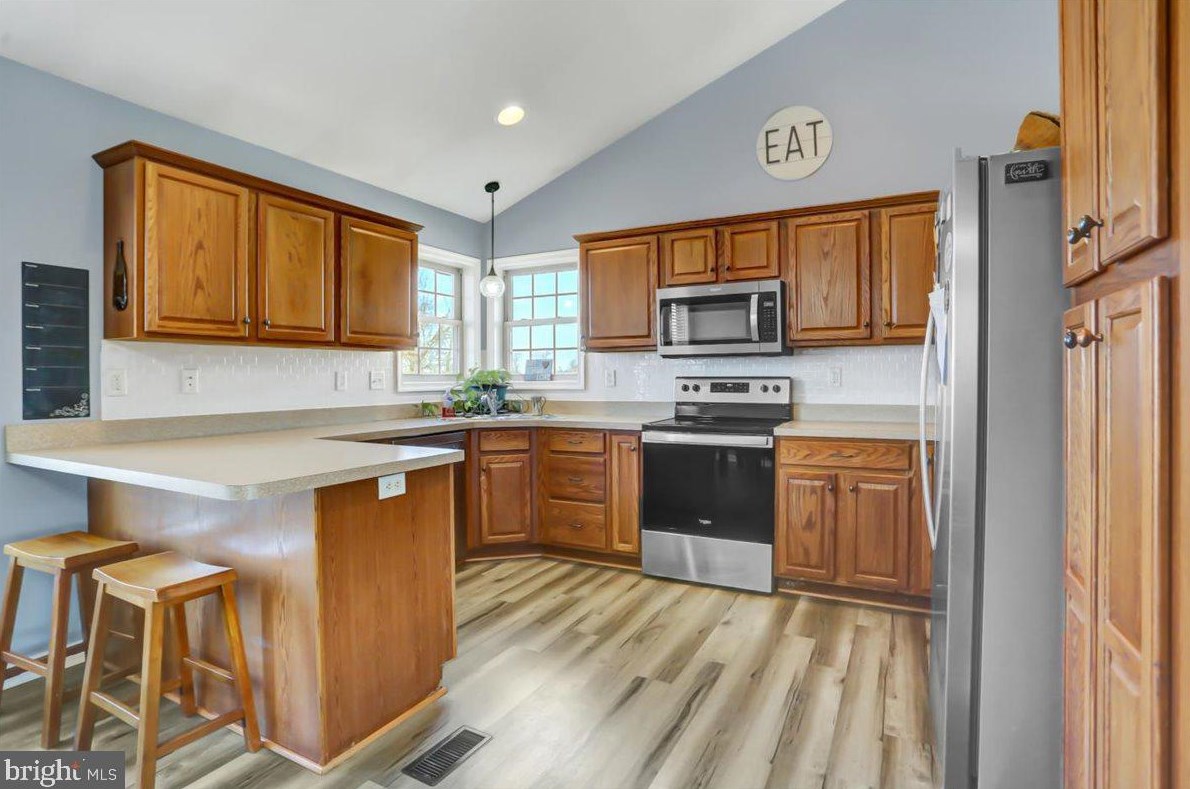 400 Frick Ave, Roadside PA  17268-1034 exterior