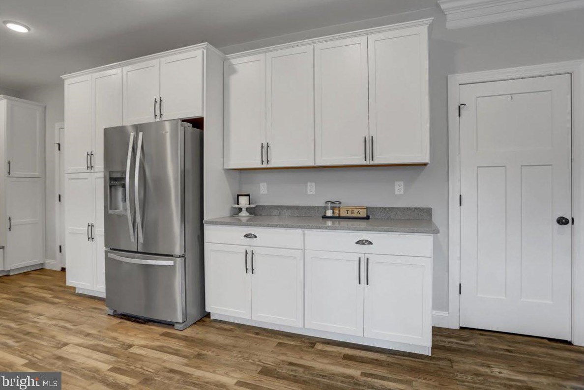 1760 Old Kiln Dr, Chambersburg PA  17202-9219 exterior