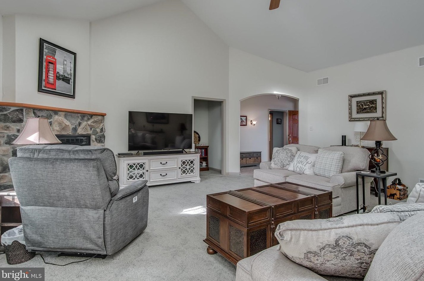 11302 Greenridge Dr, Roadside PA  17268-8813 exterior