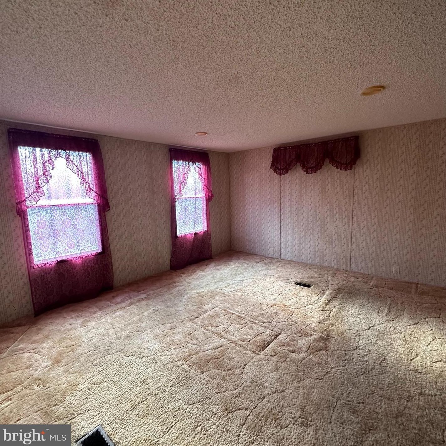 1517 Black Gap Rd, Fayetteville PA  17222-9772 exterior