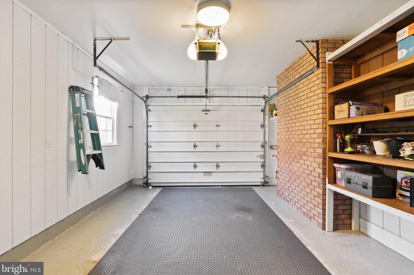 531 Mentzer Ave, Chambersburg PA  17201-1429 exterior