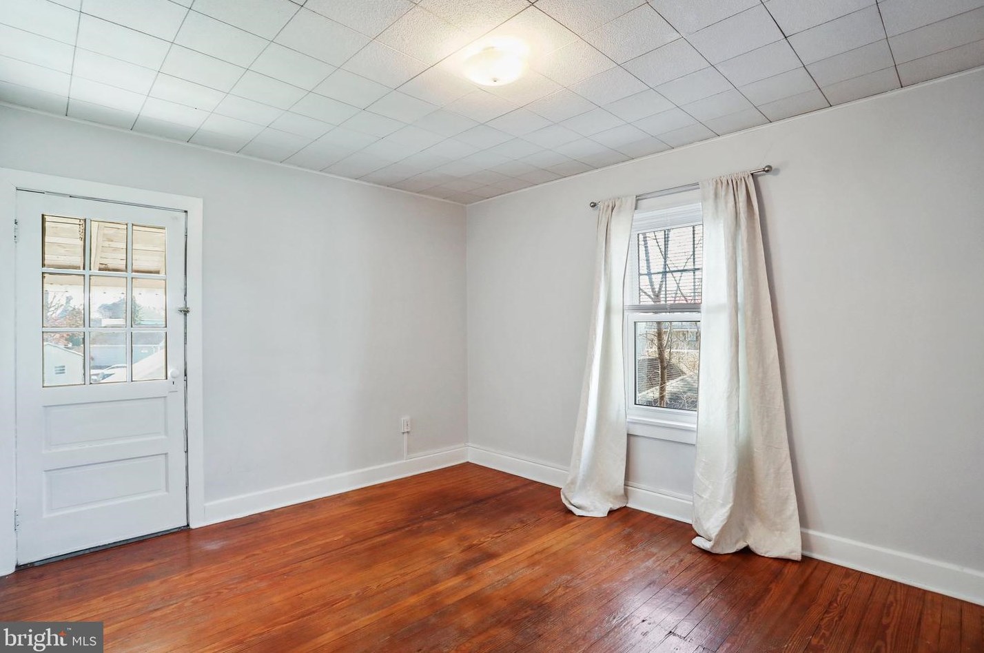 240 College Ave, Chambersburg PA  17201-1206 exterior