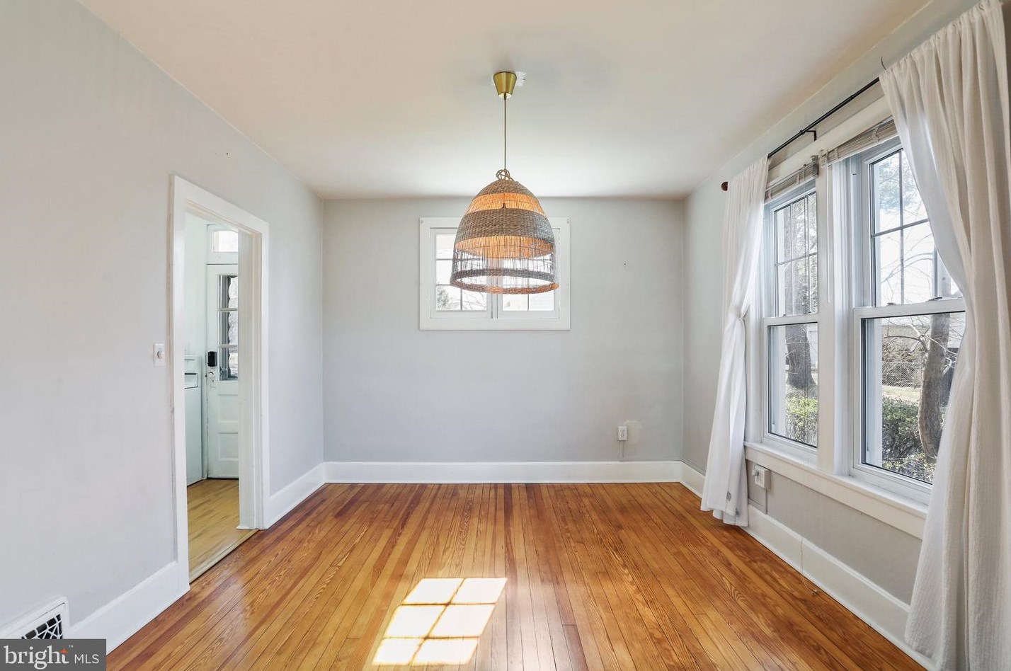 240 College Ave, Chambersburg PA  17201-1206 exterior