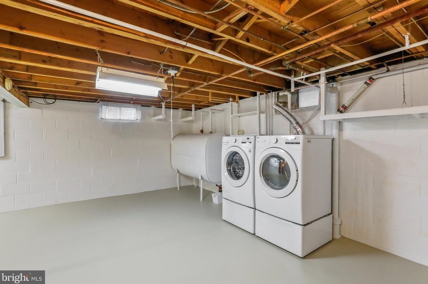 323 Commerce St, Roadside PA  17268-1101 exterior