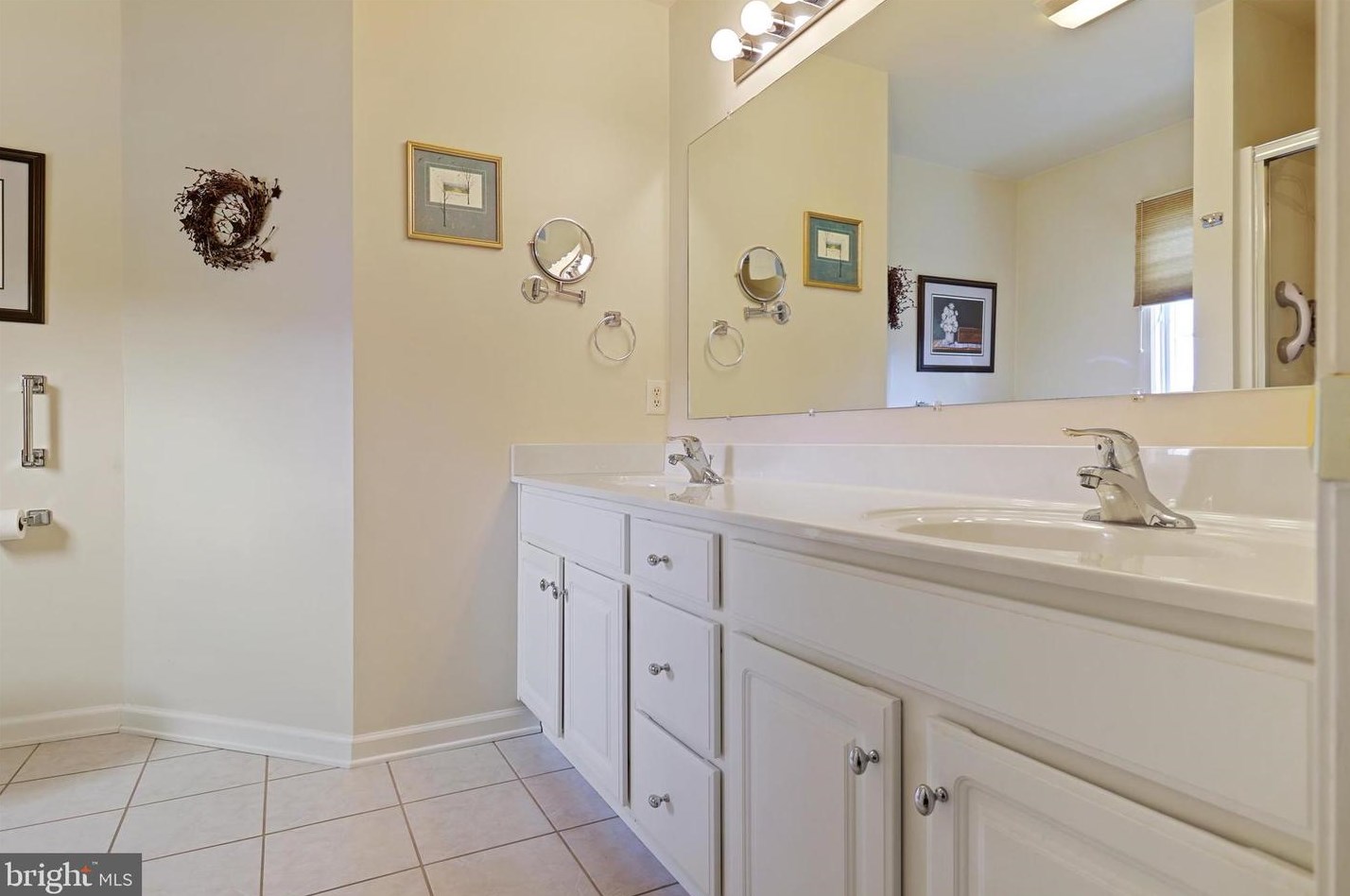 3846 Farmstead Dr, Fayetteville PA  17222-9252 exterior