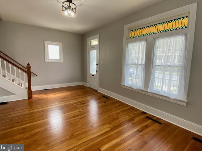 541 Montgomery Ave, Chambersburg PA  17201-1712 exterior