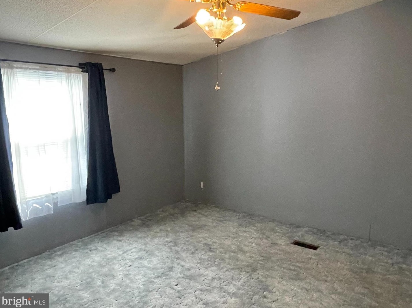 218 Ladnor Ct, Fayetteville PA  17222-1201 exterior