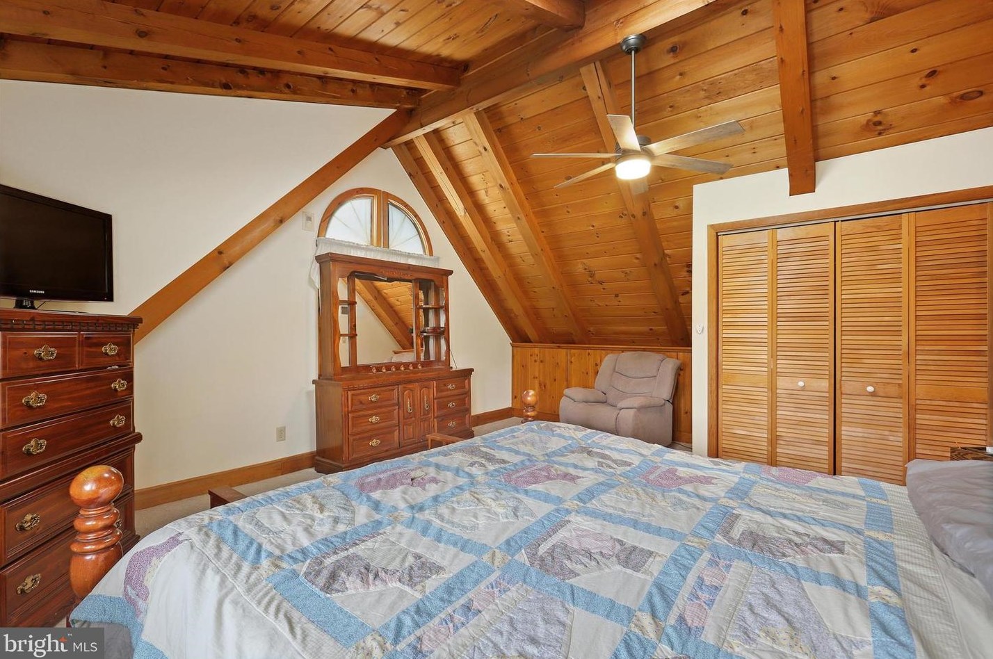 6102 Fairway Dr, Fayetteville PA  17222-9651 exterior