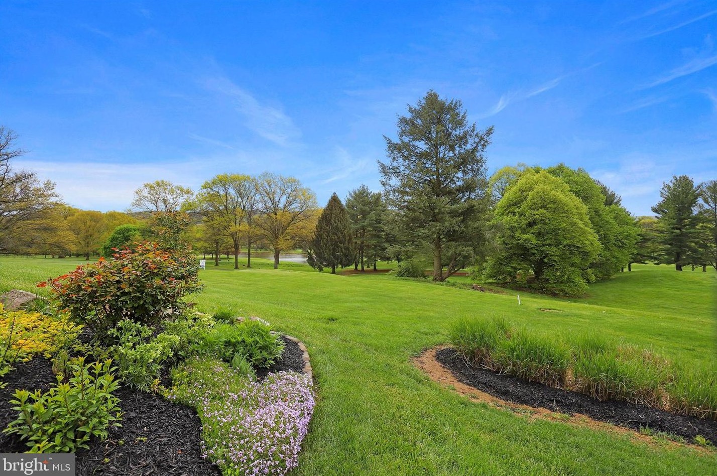 6102 Fairway Dr, Fayetteville PA  17222-9651 exterior