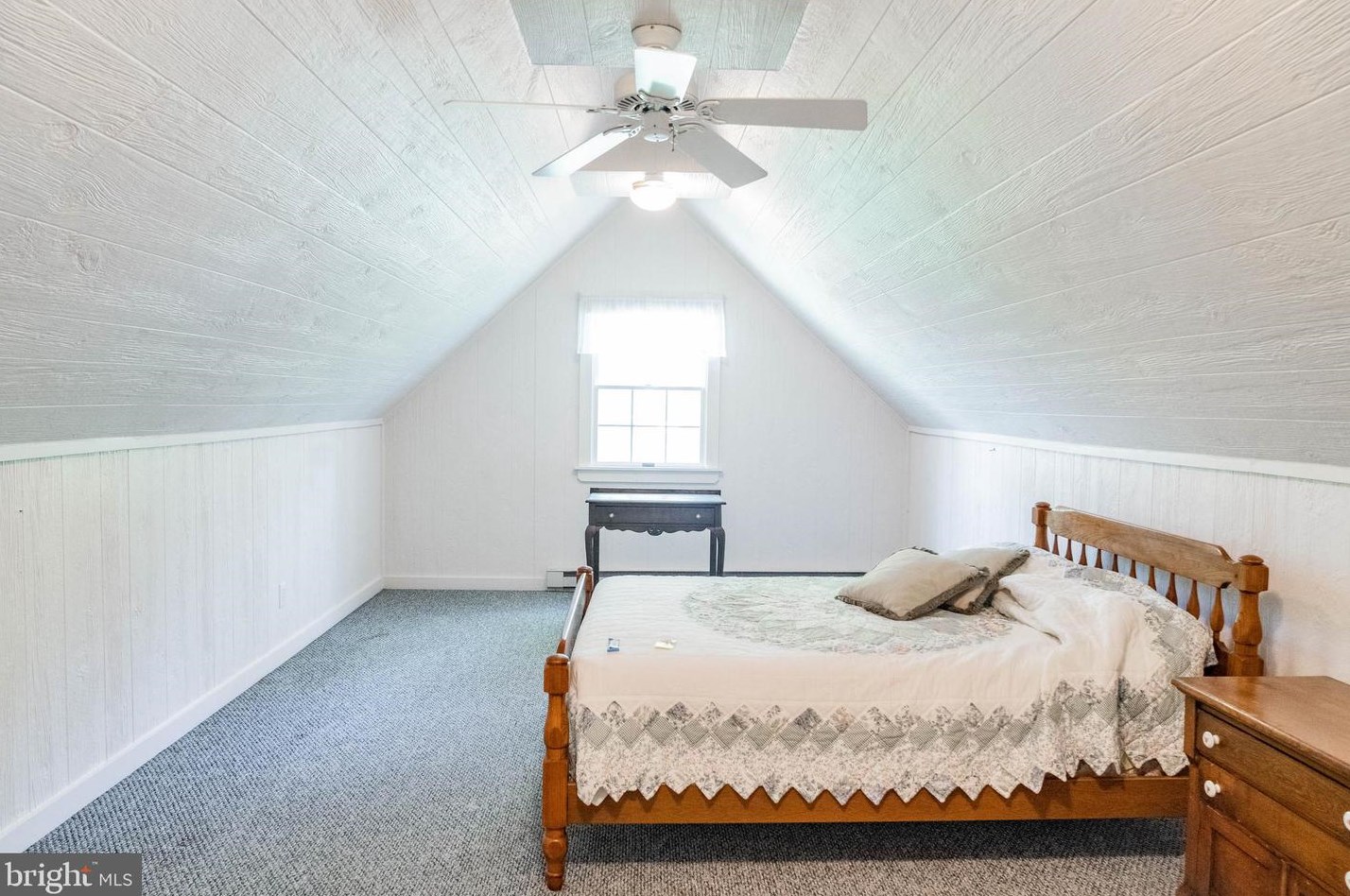 6106 Greenbriar Ln, Fayetteville PA  17222-9676 exterior