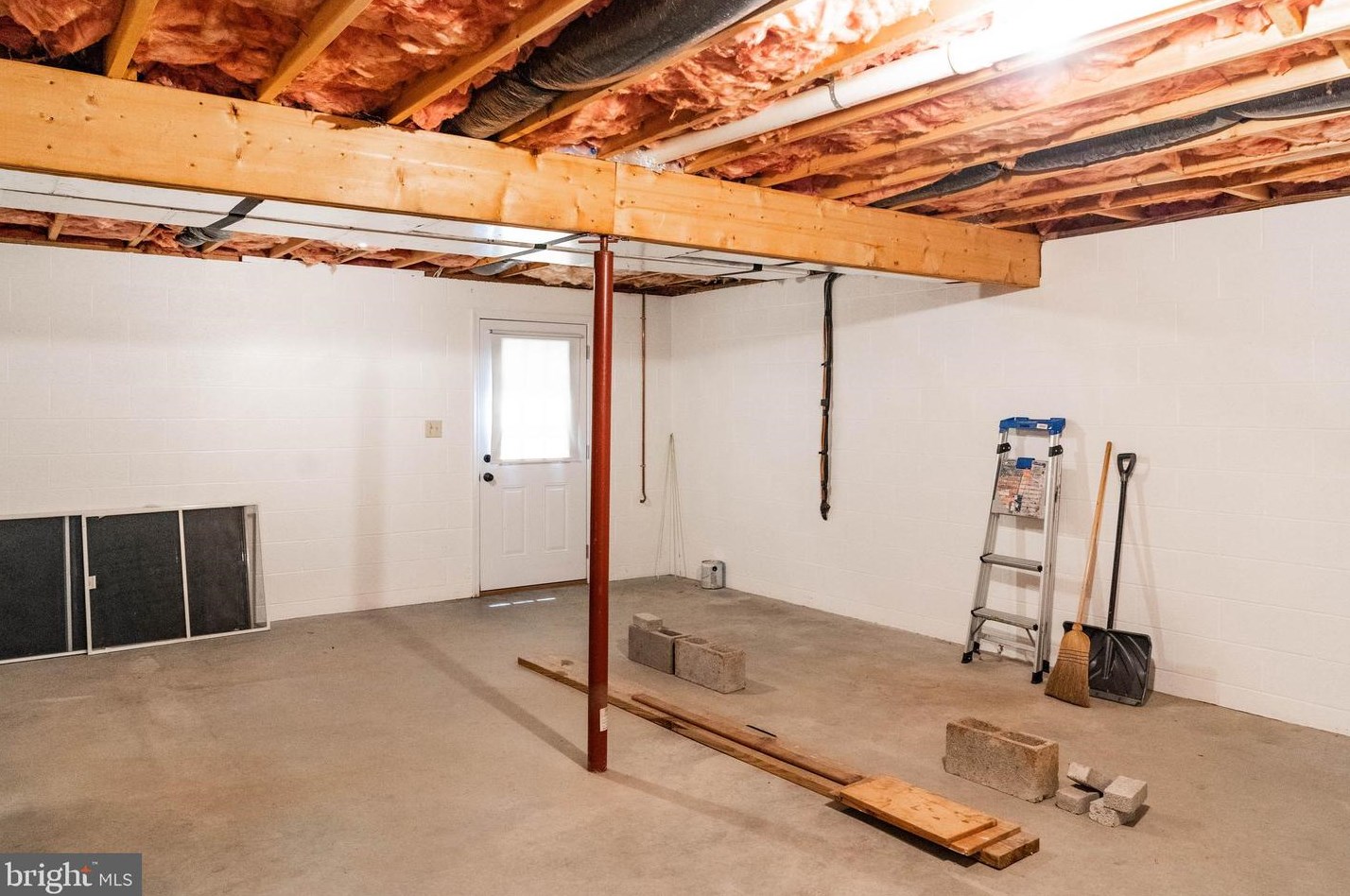 6106 Greenbriar Ln, Fayetteville PA  17222-9676 exterior