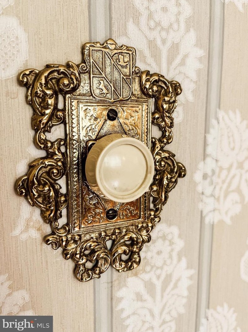 65 Norland Ave, Chambersburg PA  17201-1217 exterior