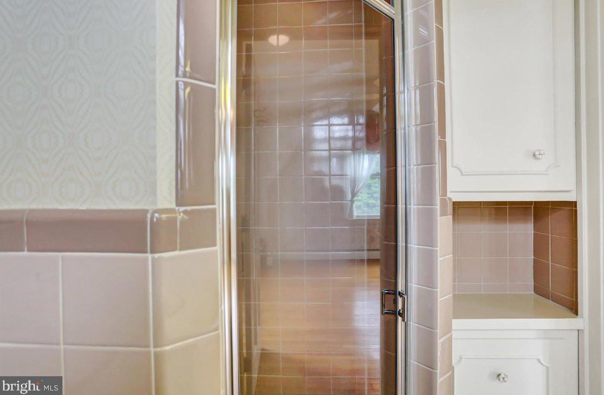 65 Norland Ave, Chambersburg PA  17201-1217 exterior