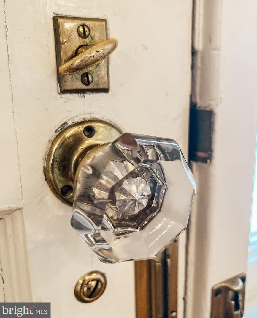 65 Norland Ave, Chambersburg PA  17201-1217 exterior