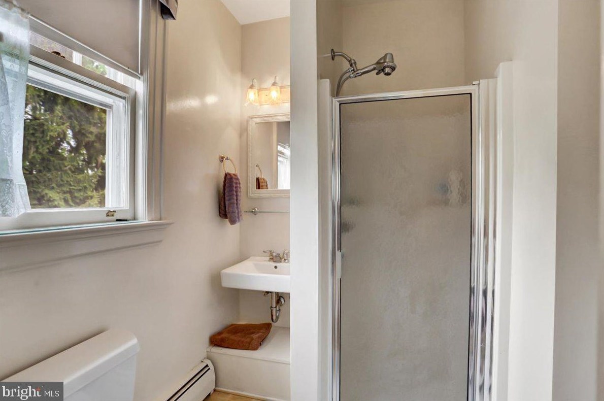 65 Norland Ave, Chambersburg PA  17201-1217 exterior