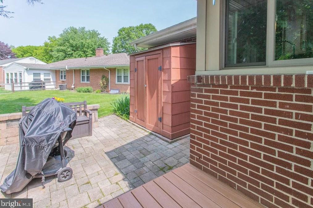 764 Floral Ave, Chambersburg PA  17201-2726 exterior