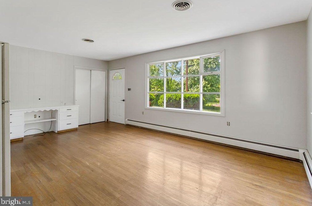 2796 Johnson Dr, Chambersburg PA  17201-8791 exterior