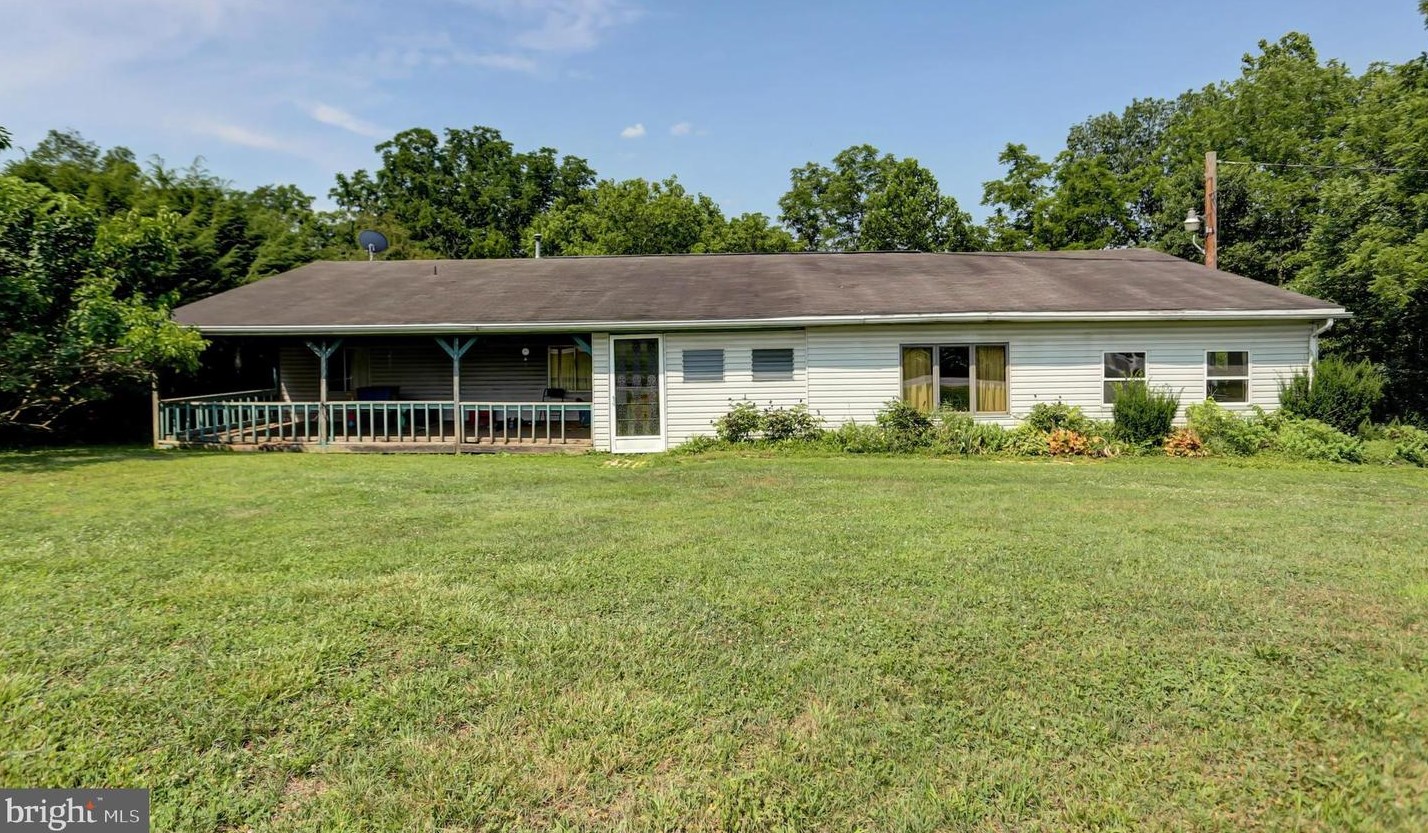 2176 Williamson Rd, Greencastle, PA 17225 MLS PAFL2014816 Coldwell