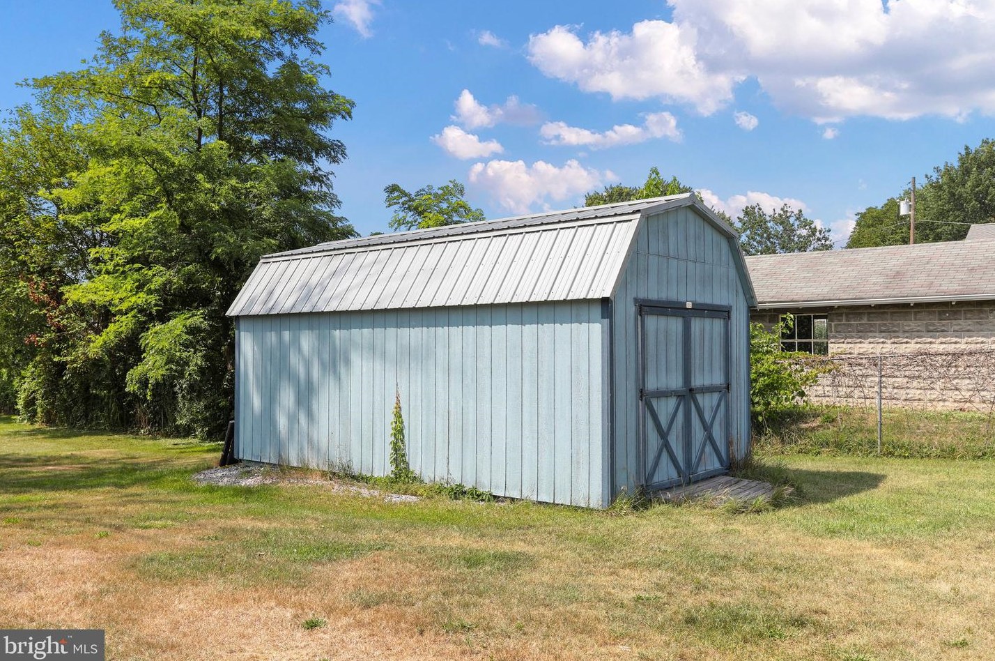 12221 Blue Mountain Ave, Roadside PA  17268-9492 exterior