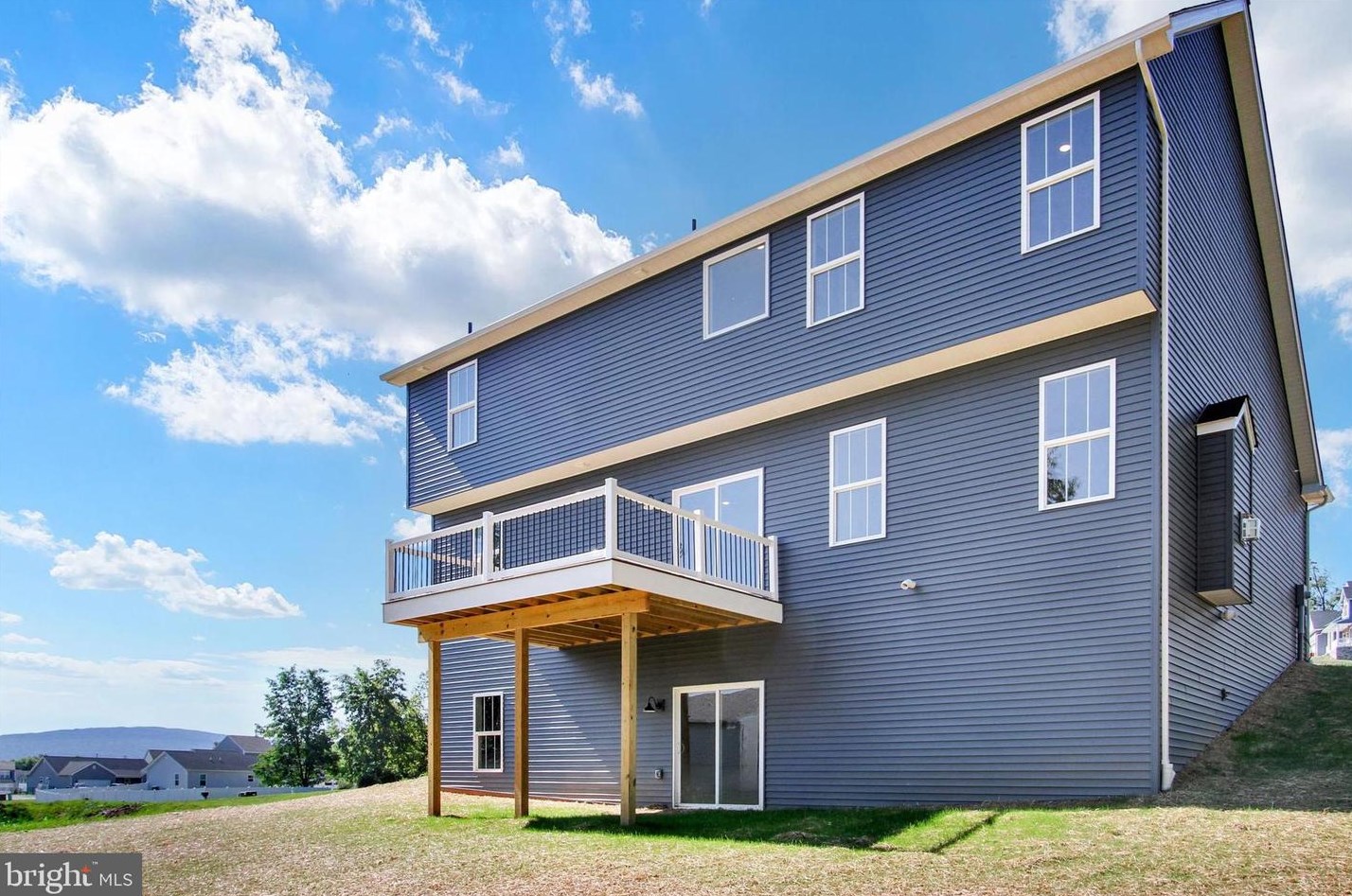 8457 Capri Ct, Roadside PA  17268-7628 exterior