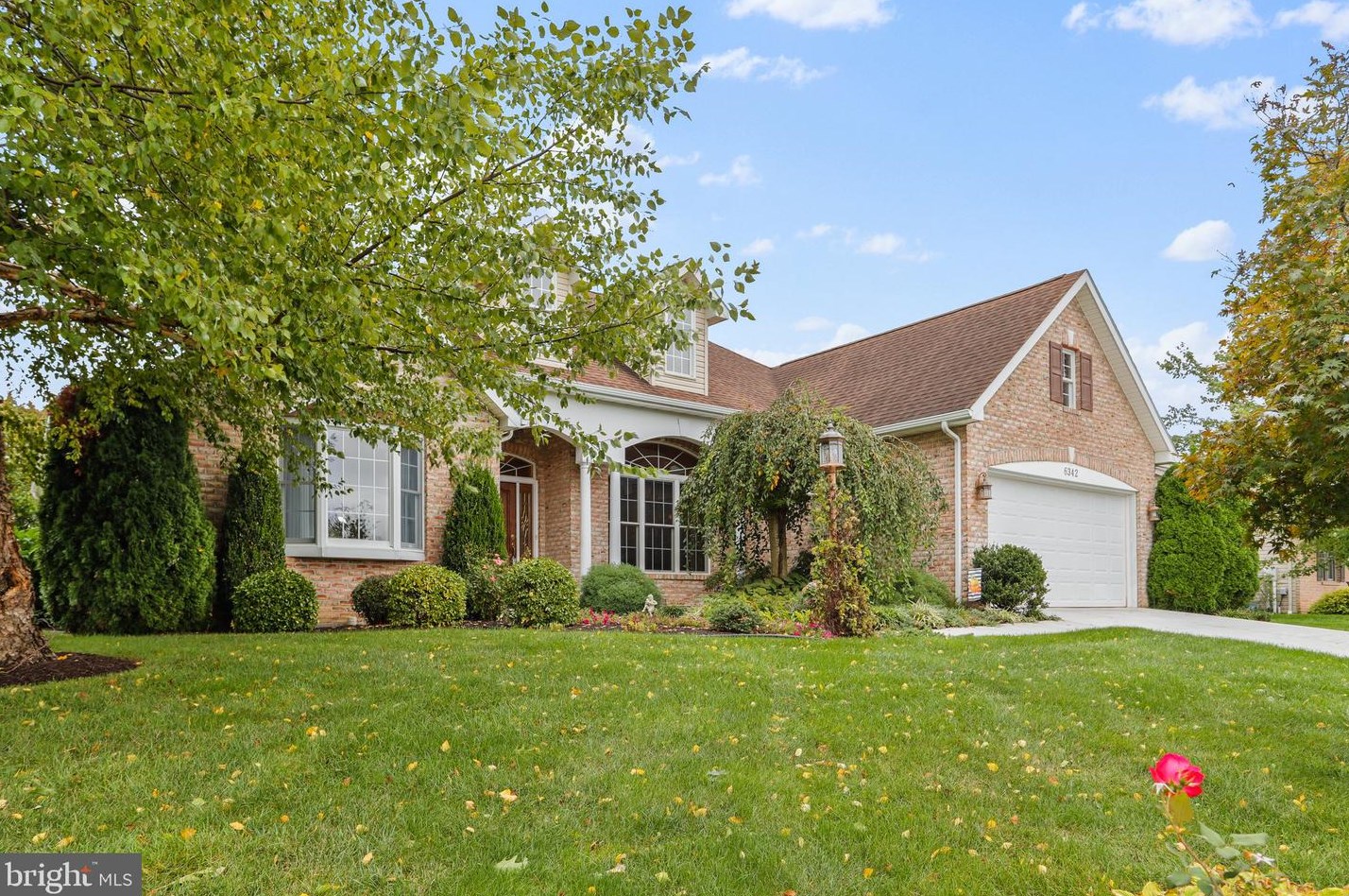 6342 Oak Leaf Ln, Fayetteville PA  17222-9451 exterior