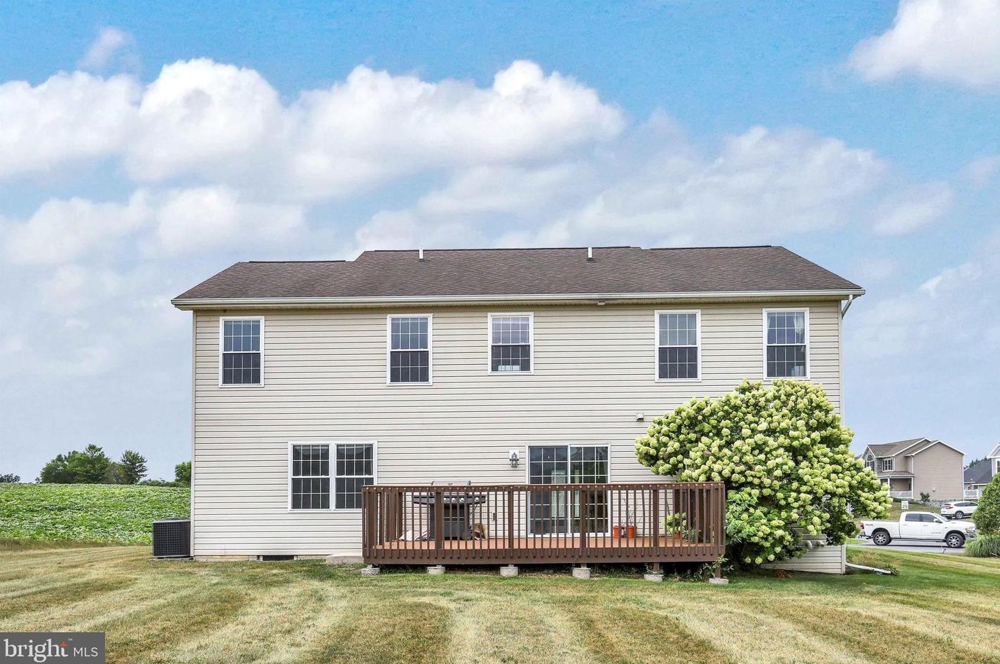 290 Cresthaven Dr, Fayetteville PA  17222-9376 exterior