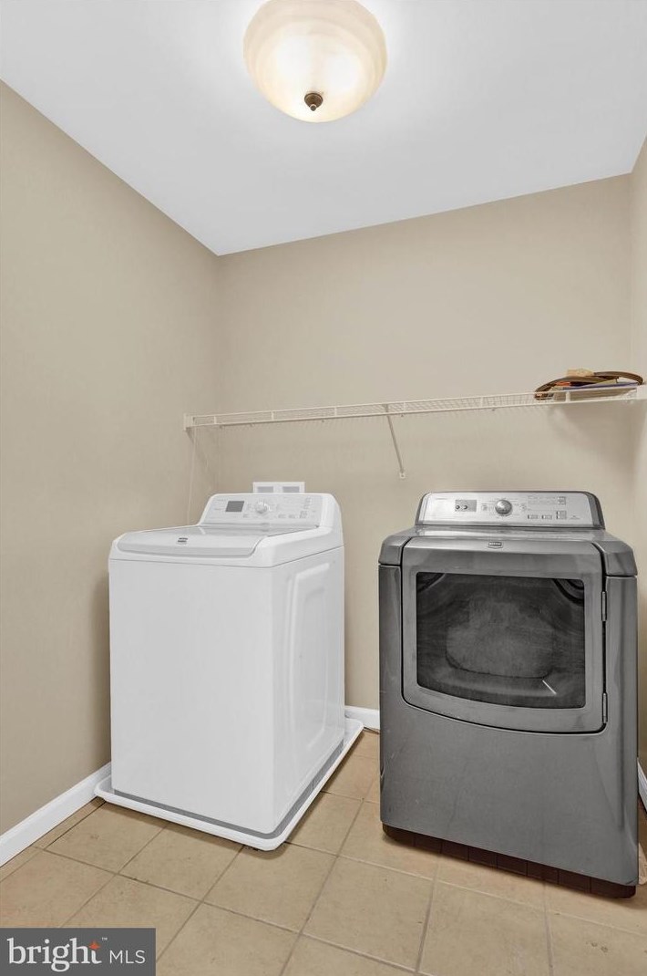 290 Cresthaven Dr, Fayetteville PA  17222-9376 exterior