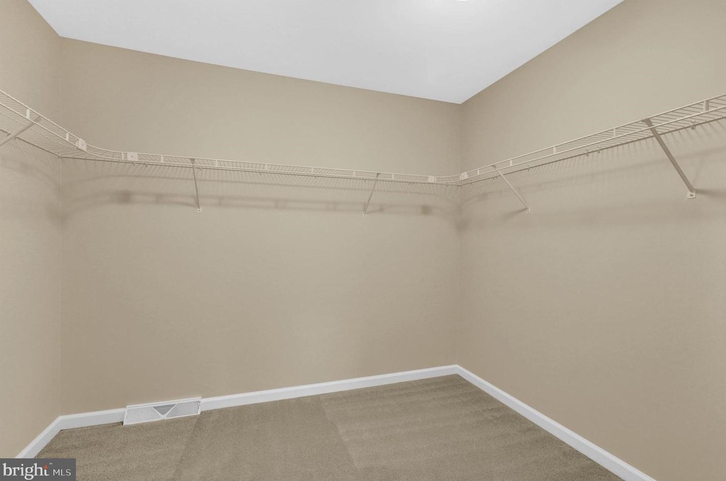 290 Cresthaven Dr, Fayetteville PA  17222-9376 exterior