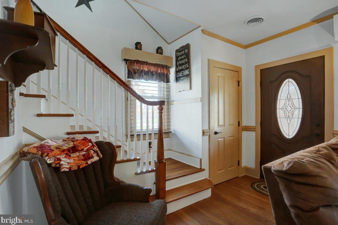 198 Falling Spring Rd, Chambersburg PA  17202-9001 exterior