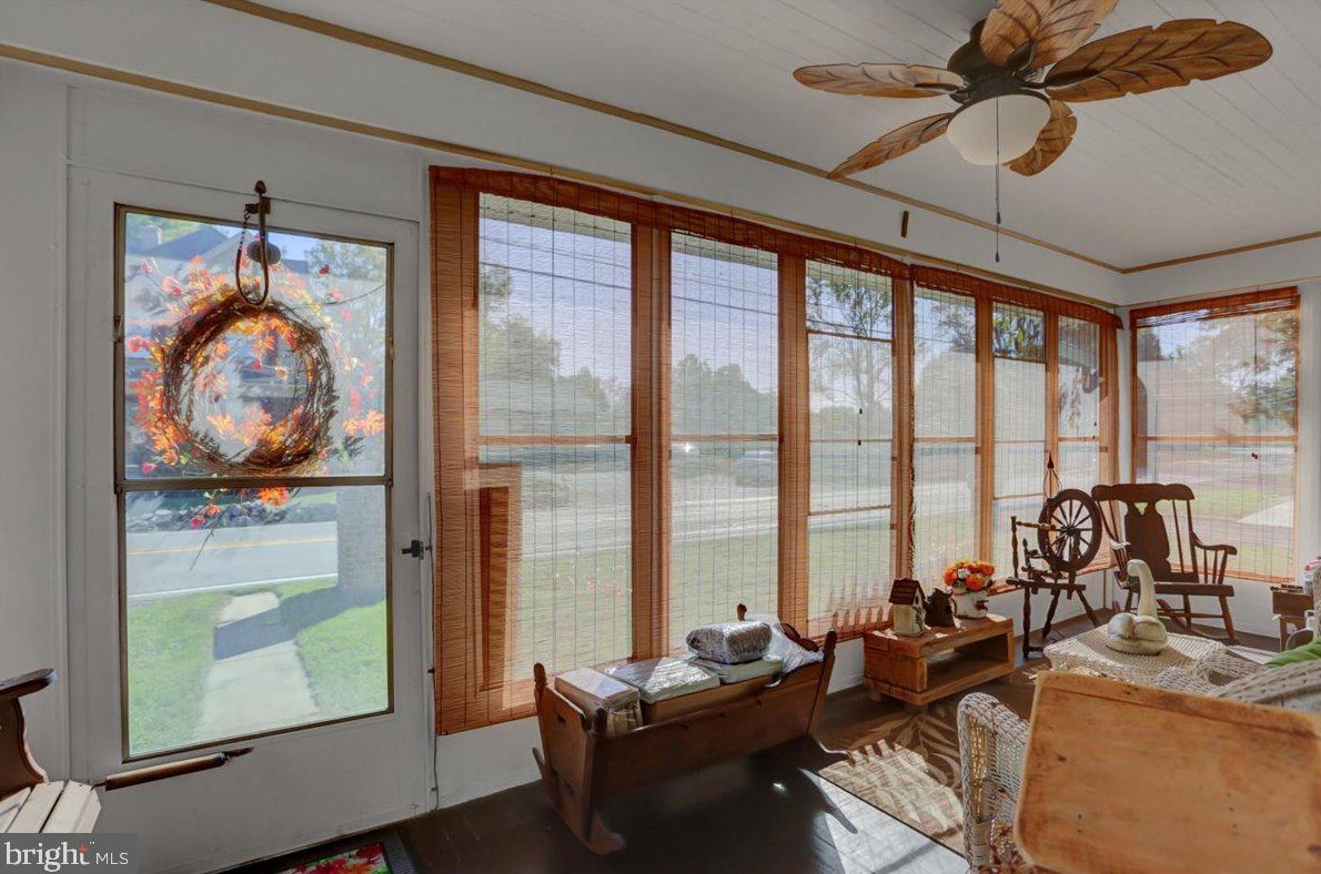 198 Falling Spring Rd, Chambersburg PA  17202-9001 exterior