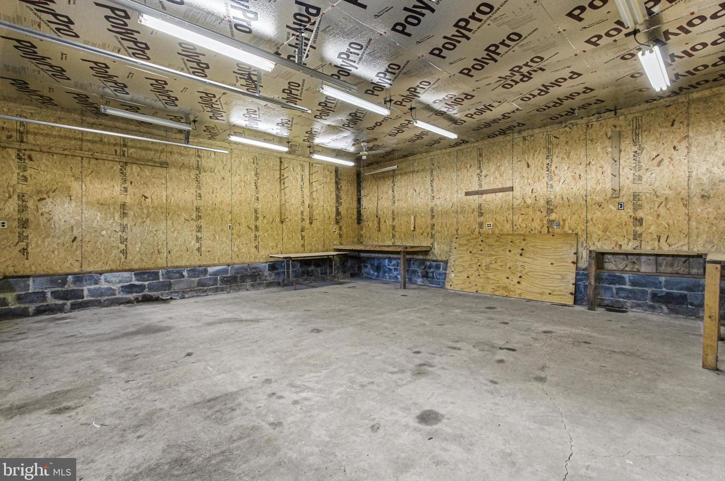 10412 Old Frg Rd, Roadside PA  17268-9346 exterior