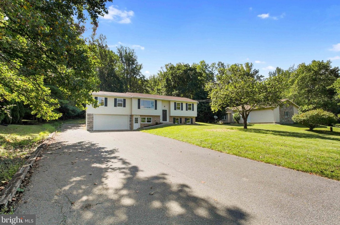 10412 Old Frg Rd, Roadside PA  17268-9346 exterior