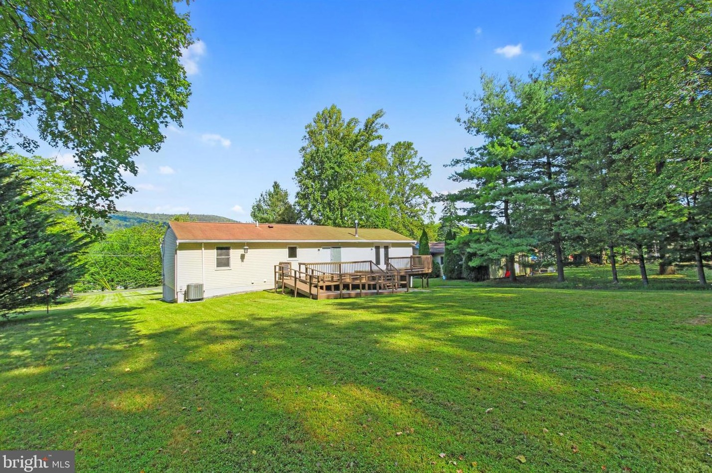 10412 Old Frg Rd, Roadside PA  17268-9346 exterior