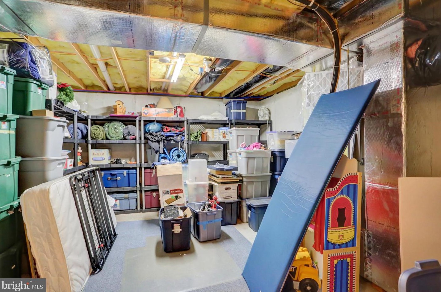 215 Cresthaven Dr, Fayetteville PA  17222-9377 exterior