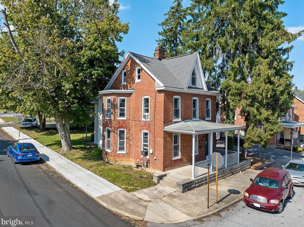 164 Hamilton Ave, Roadside PA  17268-1408 exterior