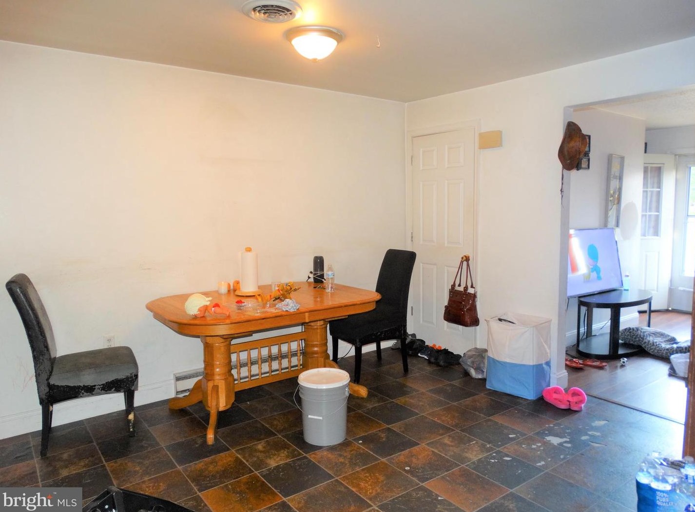 3435 Gregway Dr, Chambersburg PA  17202-8266 exterior