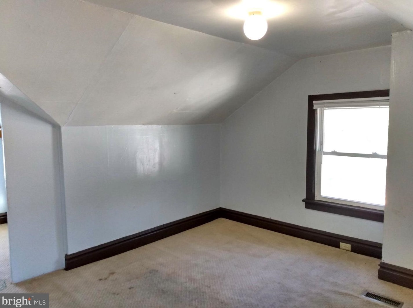 1966 Philadelphia Ave, Chambersburg PA  17201-1433 exterior